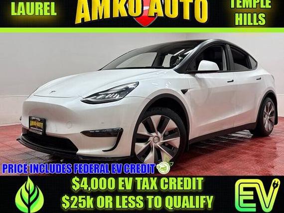 TESLA MODEL Y 2020 5YJYGDEE3LF044137 image